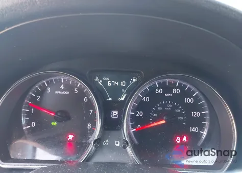 2016 Nissan Versa 1.6 Sv z USA, uszkodzony, nr VIN 3N1CN7AP0GL911397